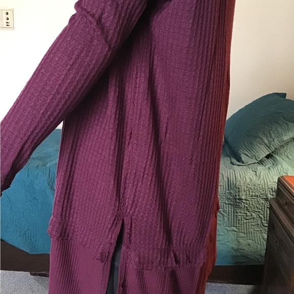 Free People Maroon sweater - Picture 3 of 5